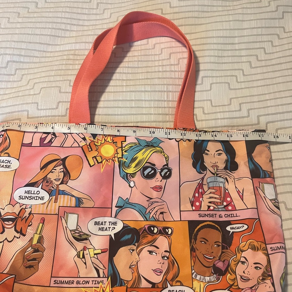Women’s Pink Comic-Print Tote Bag - Picture 2 of 4